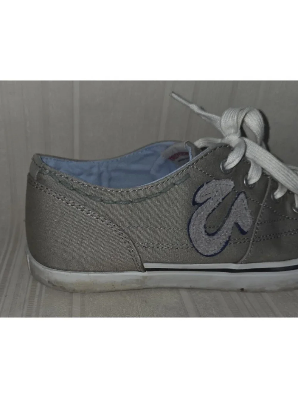 True Religion Vintage Canvas Low Top Sneakers Dark Grey Men’s Sz 10.5 TR118107j